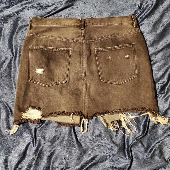 We The Free by Free People Distressed Denim Skirt - Picture 6 of 7